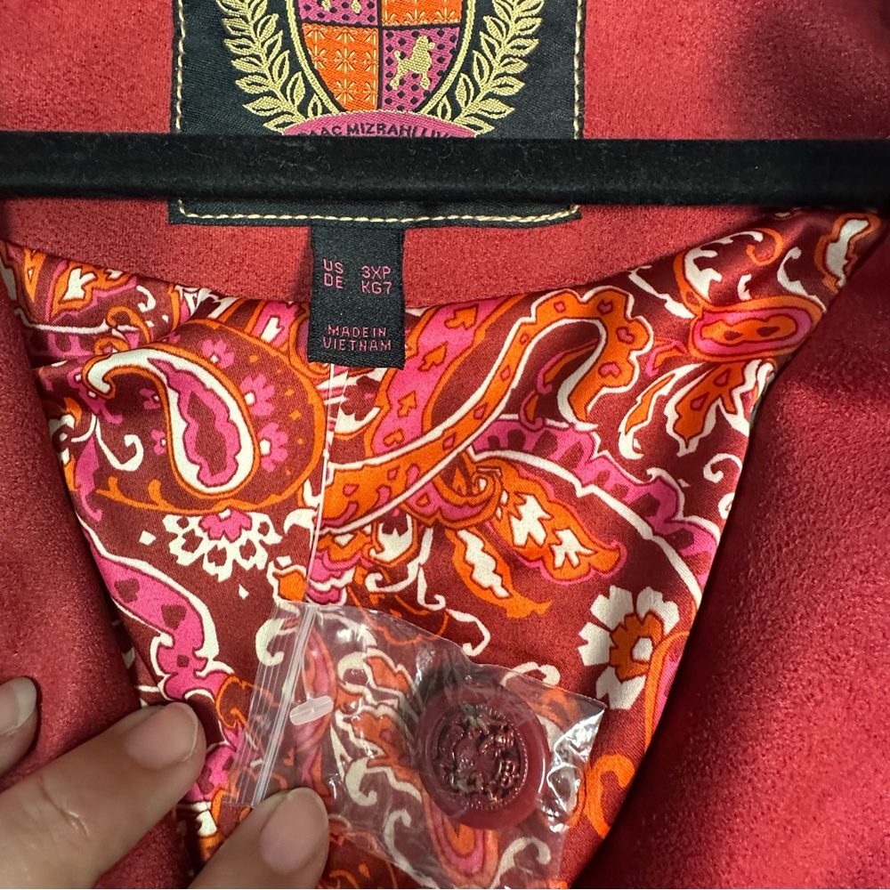 Isaac Mizrahi Vibrant Red Faux Suede Blazer - Picture 7 of 9